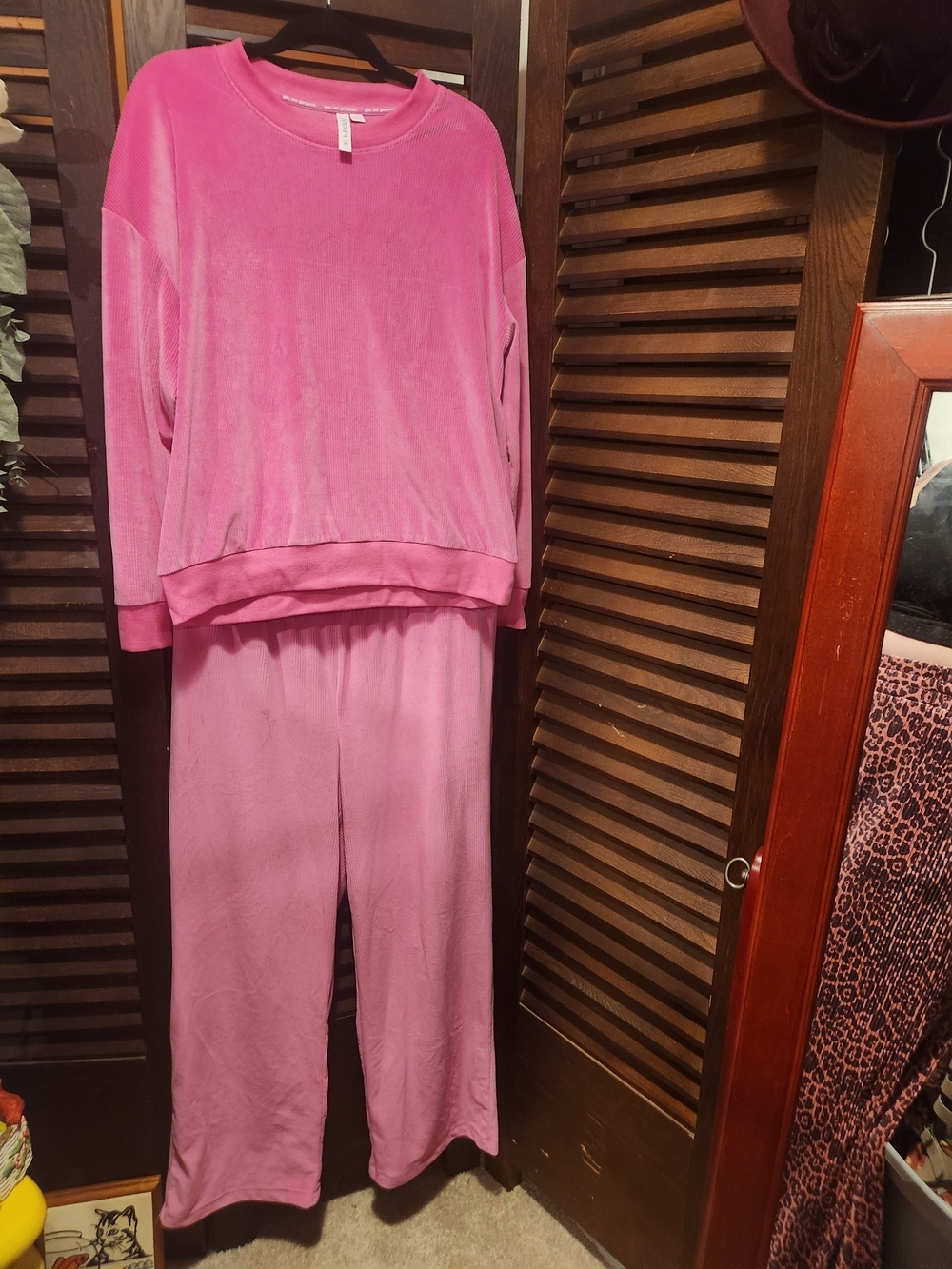 JoyLab Pink Velour Track Pants & Pullover Set